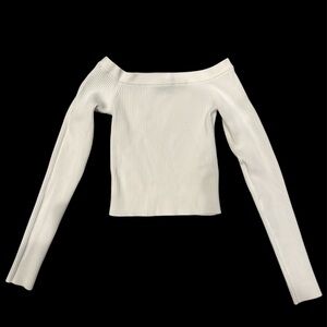 Alice + Olivia Off-Shoulder Ribbed Crop Top in White